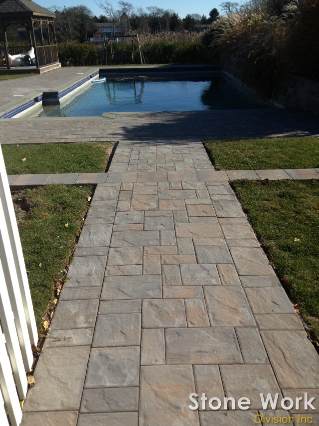 Patios & Walkaways project image 118